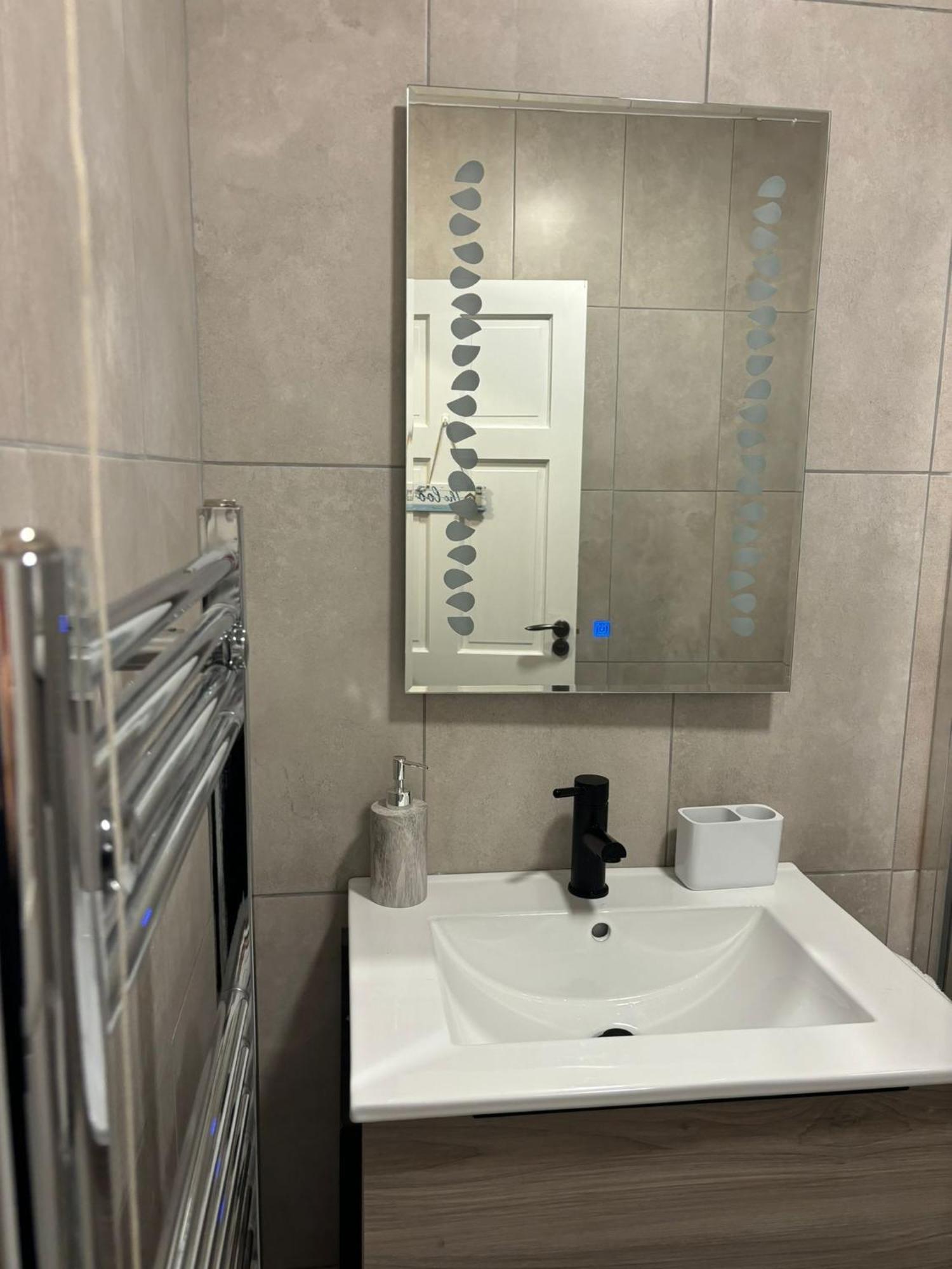 Basement Studio Apartment Ballina  Bagian luar foto